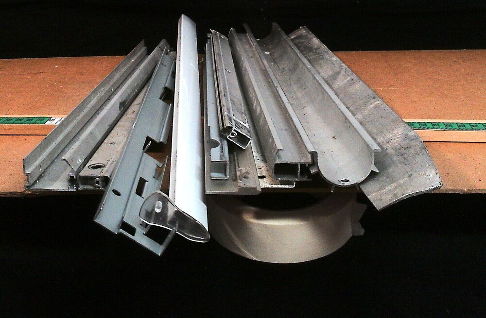 Aluminium und Stahl Profile