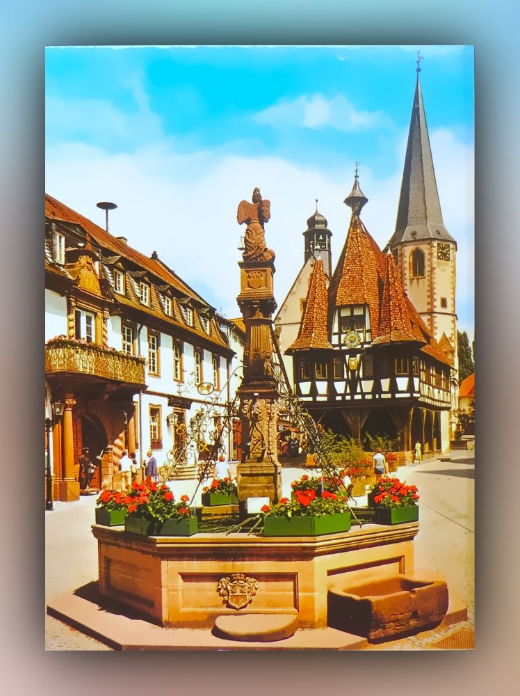 6120 Michelstadt - das Herz des Odenwaldes - Marktplatz mit historischem Rathaus (erbaut 1484) - Postkarte